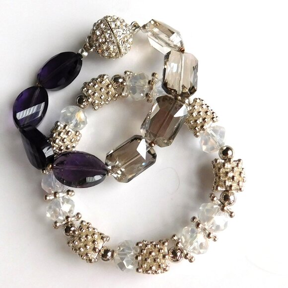 Lot of 2 Made with Swarovski Crystals bracelet Magnetic Stretch Bead Rhinestone - Picture 1 of 5